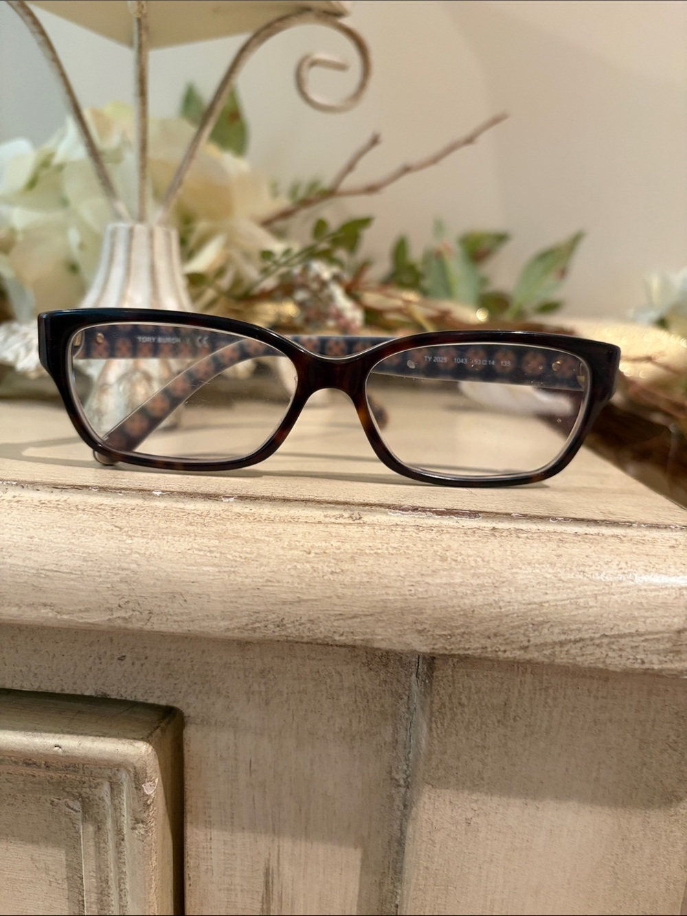 Tory Burch Tortoiseshell Brown Cat-Eye Glasses